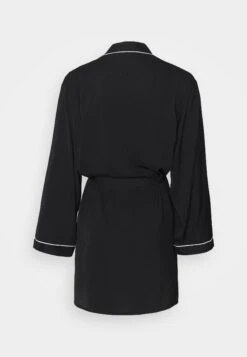 Anna Field Amanda Satin Dressing GownAccappatoioBlack Donna Intimo Notte E Loungewear AN681P05M-Q11 17 Anna Field Amanda Satin Dressing GownAccappatoioBlack Donna Intimo Notte E Loungewear AN681P05M-Q11 -Anna Field 02d6ba585165492c8f07ab44f0a3d177