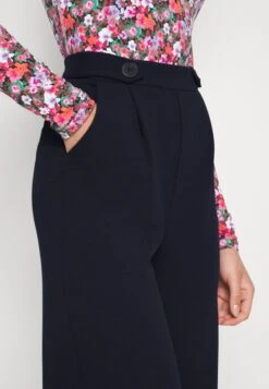 PantaloniDark Blue Donna Pantaloni ANH21A00J-K11 15 PantaloniDark Blue Donna Pantaloni ANH21A00J-K11 -Anna Field 13daa6ea722c4b6d888bc084f5ba4962