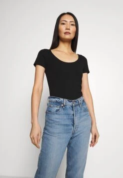 Anna Field 3 PackT-Shirt BasicBlack Donna T-shirt E Top AN621D0PH-Q11 10 Anna Field 3 PackT-Shirt BasicBlack Donna T-shirt E Top AN621D0PH-Q11 -Anna Field 14bd33a5eb8d4bc68240bce7c44df719