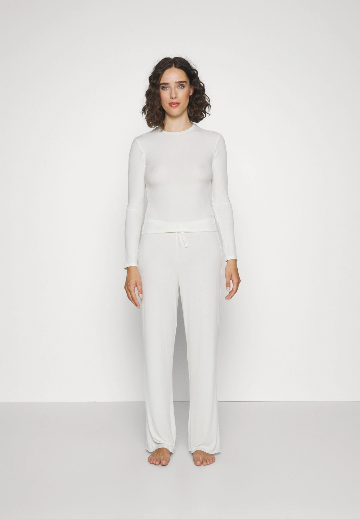 Anna Field PigiamaOff-White Donna Intimo Notte E Loungewear AN681P09Z-A11 3 Anna Field PigiamaOff-White Donna Intimo Notte E Loungewear AN681P09Z-A11