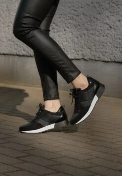 Anna Field Sneakers BasseBlack Donna Sneakers AN611A0ED-Q11 -Anna Field 266ec31eb55d491eb86927e6ae79b8c7