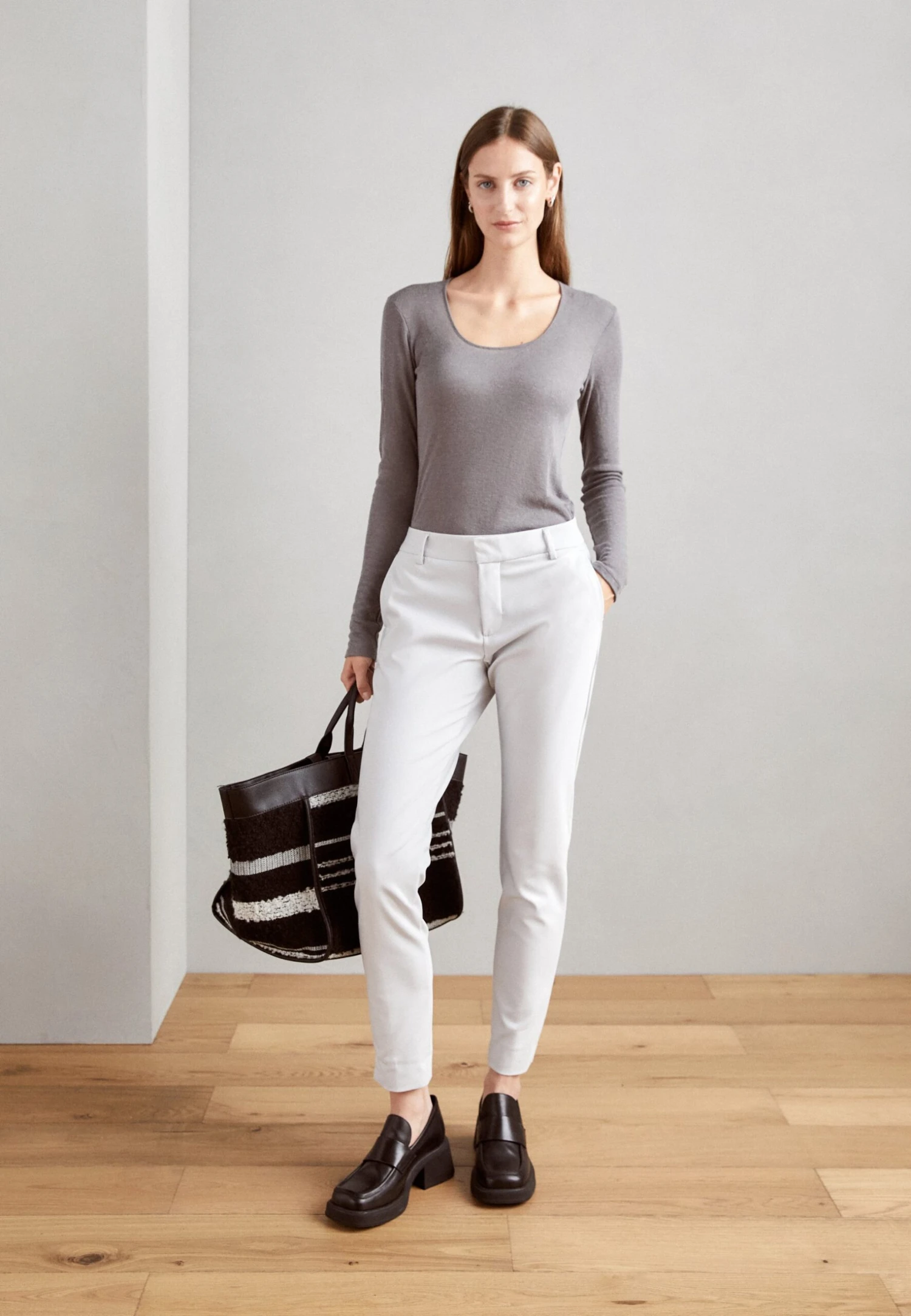 Anna Field Maglietta A Manica LungaMottled Dark Grey Donna T-shirt E Top AN621D197-C11 4 Anna Field Maglietta A Manica LungaMottled Dark Grey Donna T-shirt E Top AN621D197-C11 - immagine 2