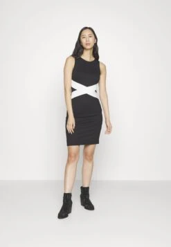 Anna Field TubinoBlack/White Donna Vestiti AN621C1ZU-Q11 13 Anna Field TubinoBlack/White Donna Vestiti AN621C1ZU-Q11 -Anna Field 3996edf73c93410fae5e918f0ab0605d