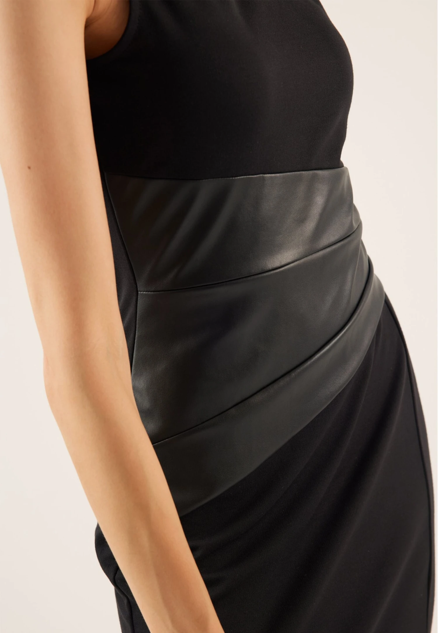 Anna Field Vestito EleganteBlack Donna Vestiti AN621C20A-Q11 7 Anna Field Vestito EleganteBlack Donna Vestiti AN621C20A-Q11 - immagine 5