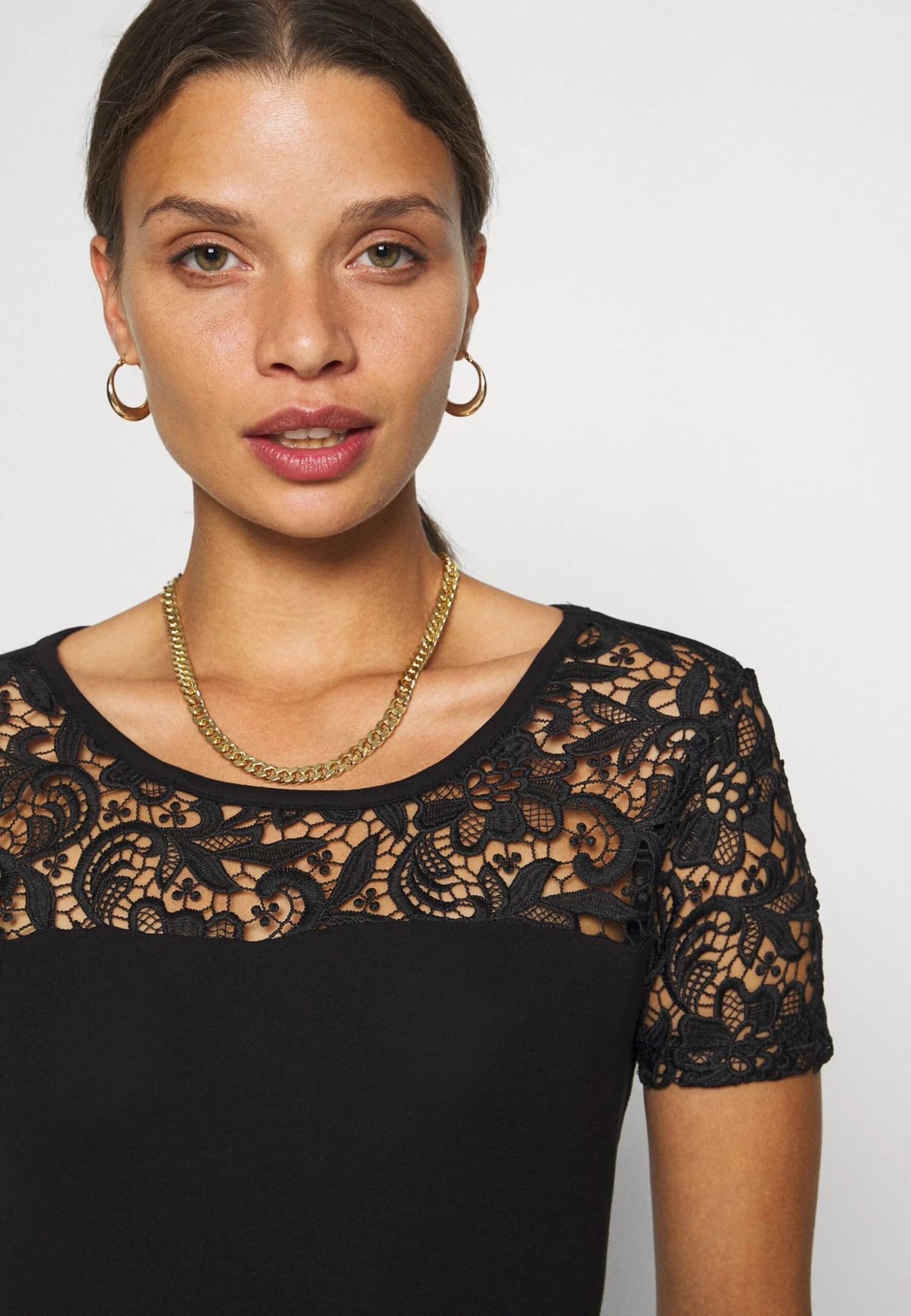 T-Shirt BasicBlack Donna T-shirt E Top ANI21D01Z-Q11 10 T-Shirt BasicBlack Donna T-shirt E Top ANI21D01Z-Q11 - immagine 8