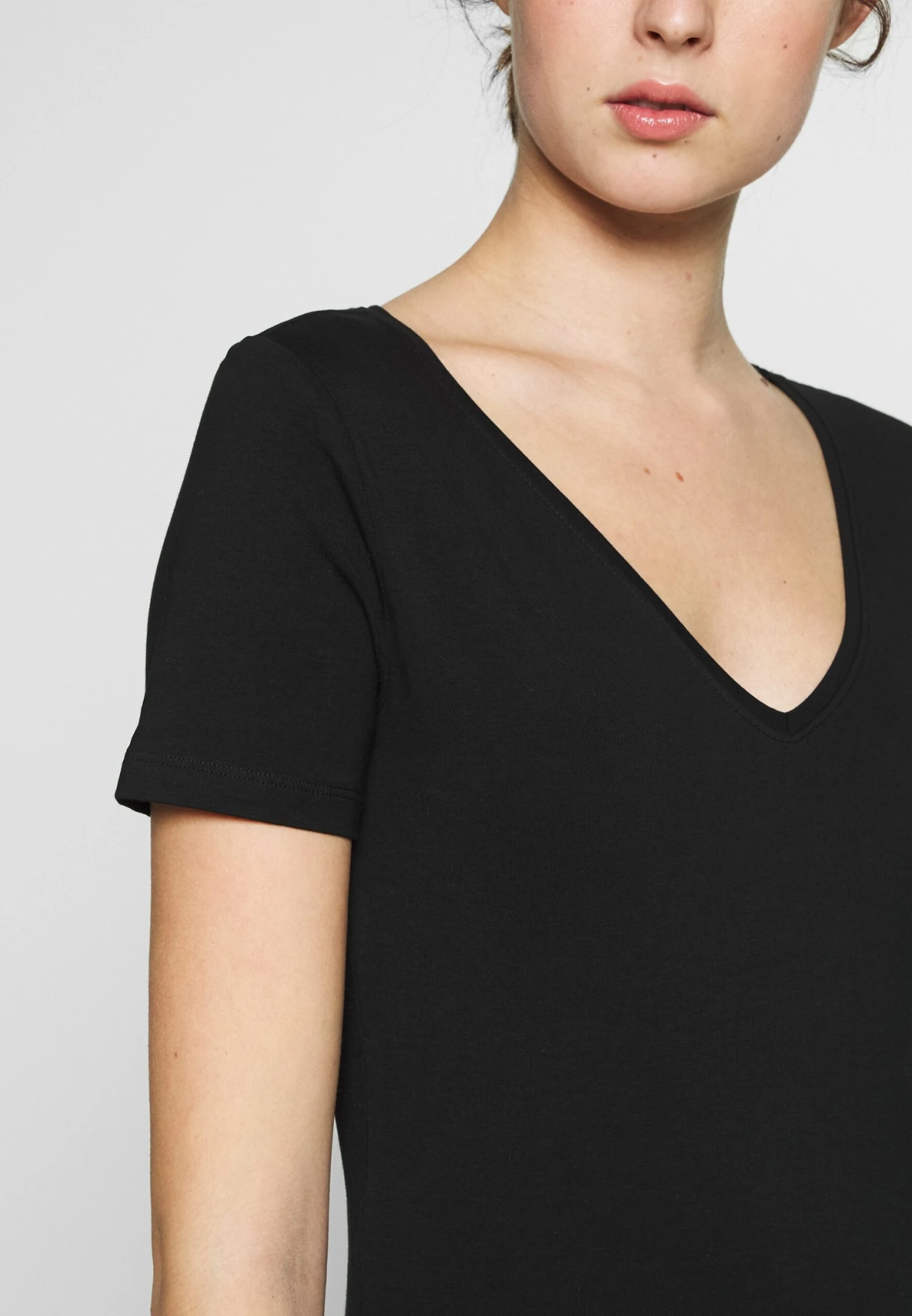 2 Pack T-Shirt BasicBlack/White Donna T-shirt E Top ANH21D006-Q11 8 2 Pack T-Shirt BasicBlack/White Donna T-shirt E Top ANH21D006-Q11 - immagine 6