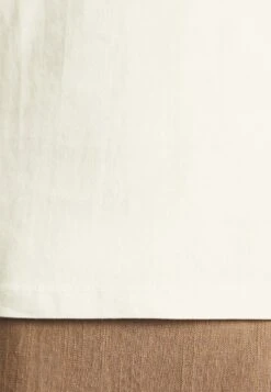 Anna Field T-Shirt BasicOff White Donna T-shirt E Top AN621D17A-A11 15 Anna Field T-Shirt BasicOff White Donna T-shirt E Top AN621D17A-A11 -Anna Field 65b0a57dc28a4357b2cdb24ab6b14e87