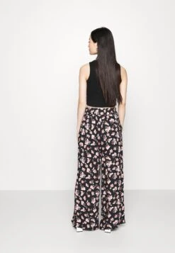 Summer Wide Legs PantaloniBlack Donna Pantaloni ANI21A012-Q11 9 Summer Wide Legs PantaloniBlack Donna Pantaloni ANI21A012-Q11 -Anna Field 733231ff211b453ea5133aeec2437d0d