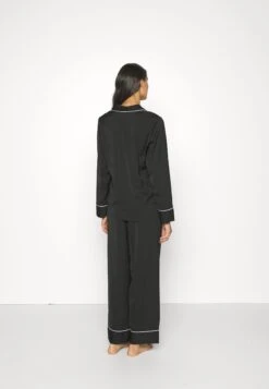 Anna Field SetPigiamaBlack Donna Intimo Notte E Loungewear AN681P09R-Q11 10 Anna Field SetPigiamaBlack Donna Intimo Notte E Loungewear AN681P09R-Q11 -Anna Field 73a0bb1da241452595a34aea3c2748ad