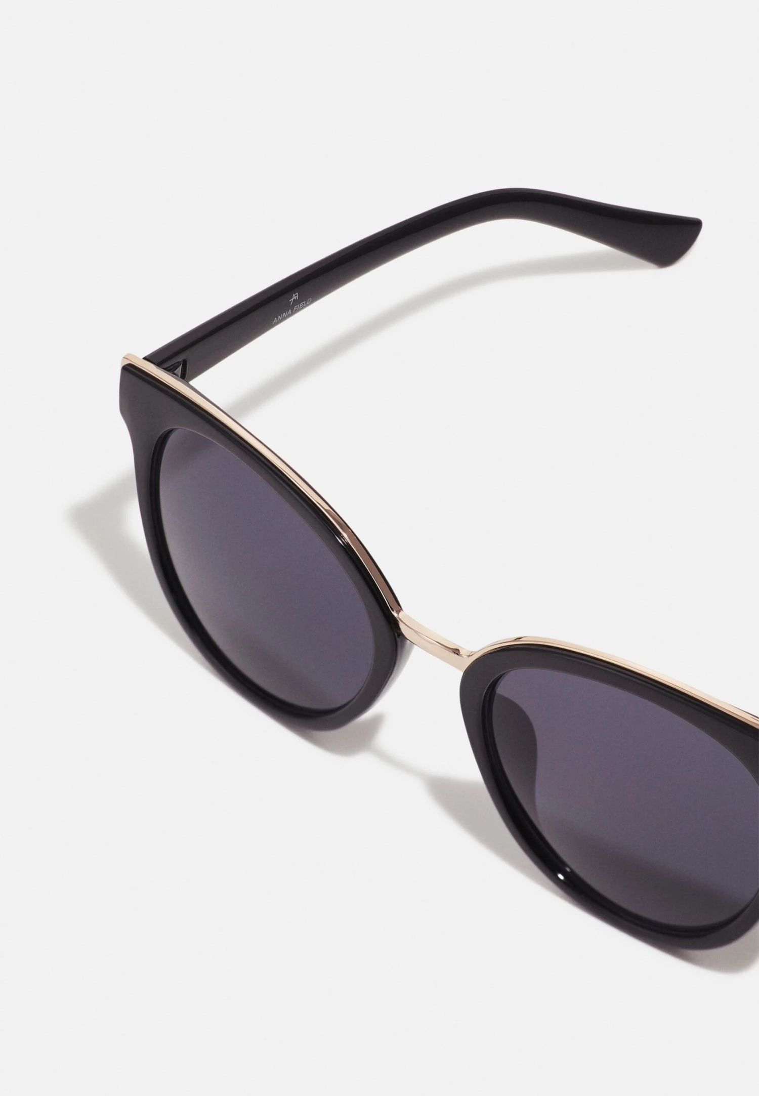 Anna Field Occhiali Da SoleBlack Donna Occhiali Da Sole AN651K01P-Q11 6 Anna Field Occhiali Da SoleBlack Donna Occhiali Da Sole AN651K01P-Q11 - immagine 4