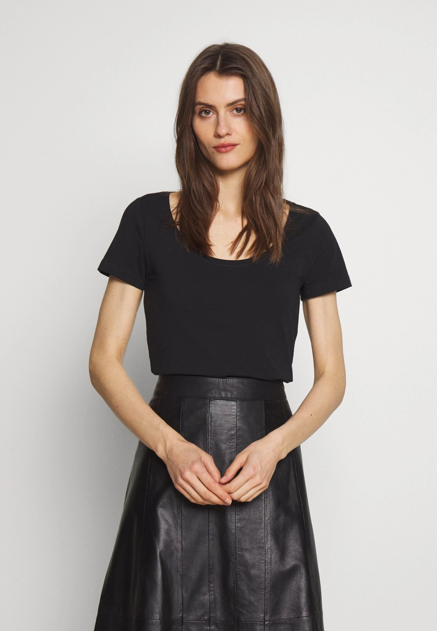 Anna Field 3 PackT-Shirt BasicWhite/Camel/Black Donna T-shirt E Top AN621D0PH-A13 8 Anna Field 3 PackT-Shirt BasicWhite/Camel/Black Donna T-shirt E Top AN621D0PH-A13 - immagine 6