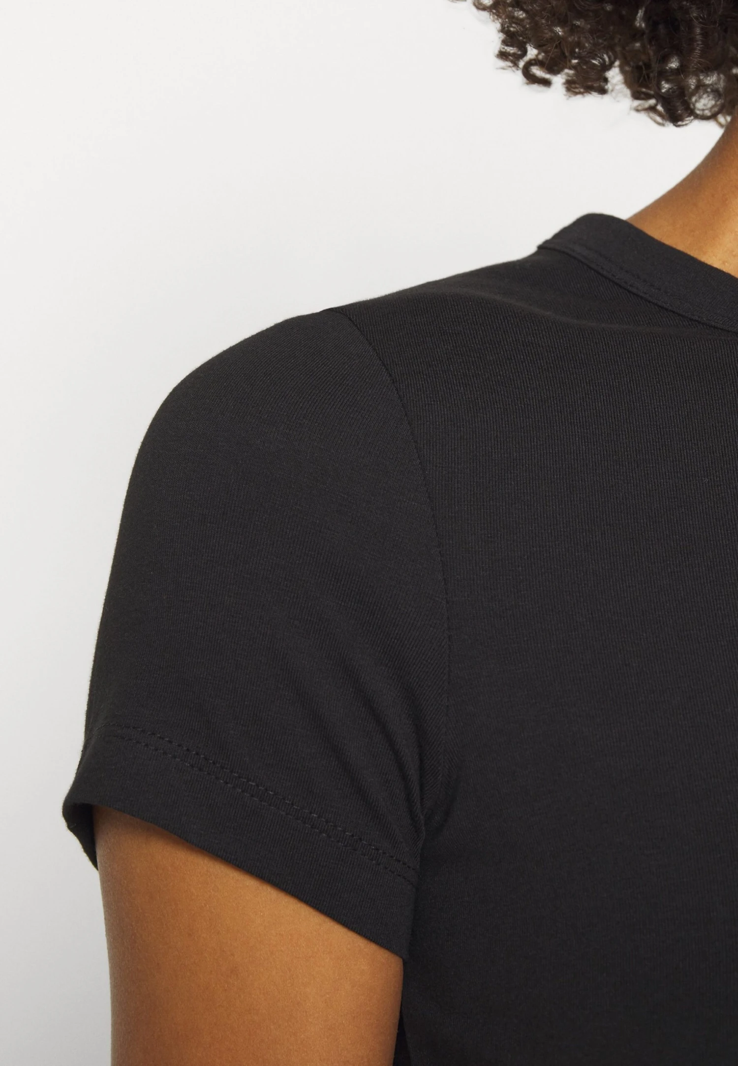 Anna Field 2 PackT-Shirt BasicWhite/Black Donna T-shirt E Top AN621D0UR-A11 9 Anna Field 2 PackT-Shirt BasicWhite/Black Donna T-shirt E Top AN621D0UR-A11 - immagine 7