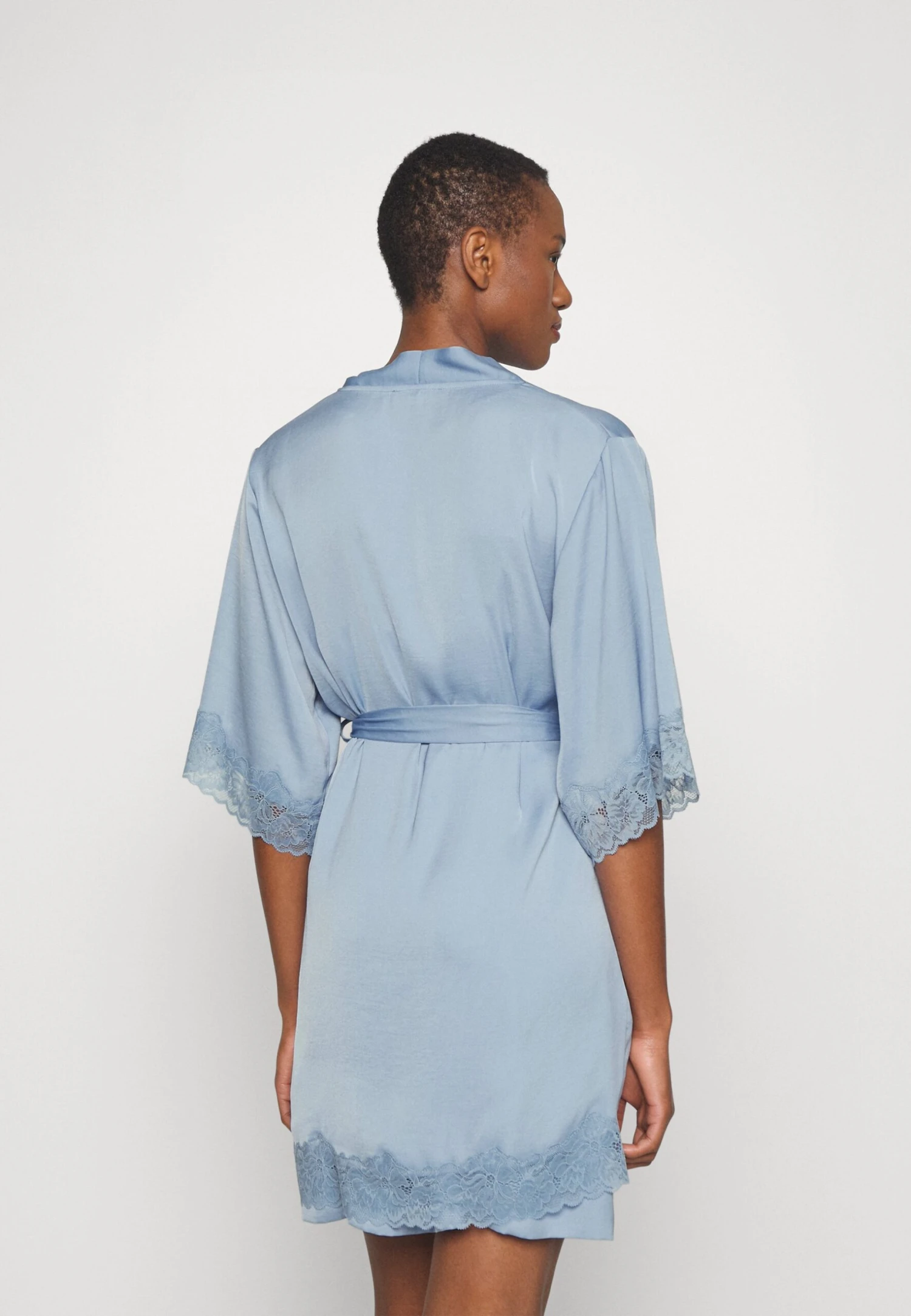 Anna Field AccappatoioLight Blue Donna Intimo Notte E Loungewear AN681P09P-K11 5 Anna Field AccappatoioLight Blue Donna Intimo Notte E Loungewear AN681P09P-K11 - immagine 3