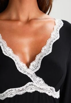 Anna Field Camicia Da NotteBlack Donna Intimo Notte E Loungewear AN681P02P-Q11 -Anna Field 9cbb26f39b384778a8a395532fe9436b