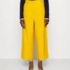 Anna Field Pantaloni - Dark Yellow 1 Anna Field Pantaloni - Dark Yellow -Anna Field a15c136eb884405d83bab86002fef170