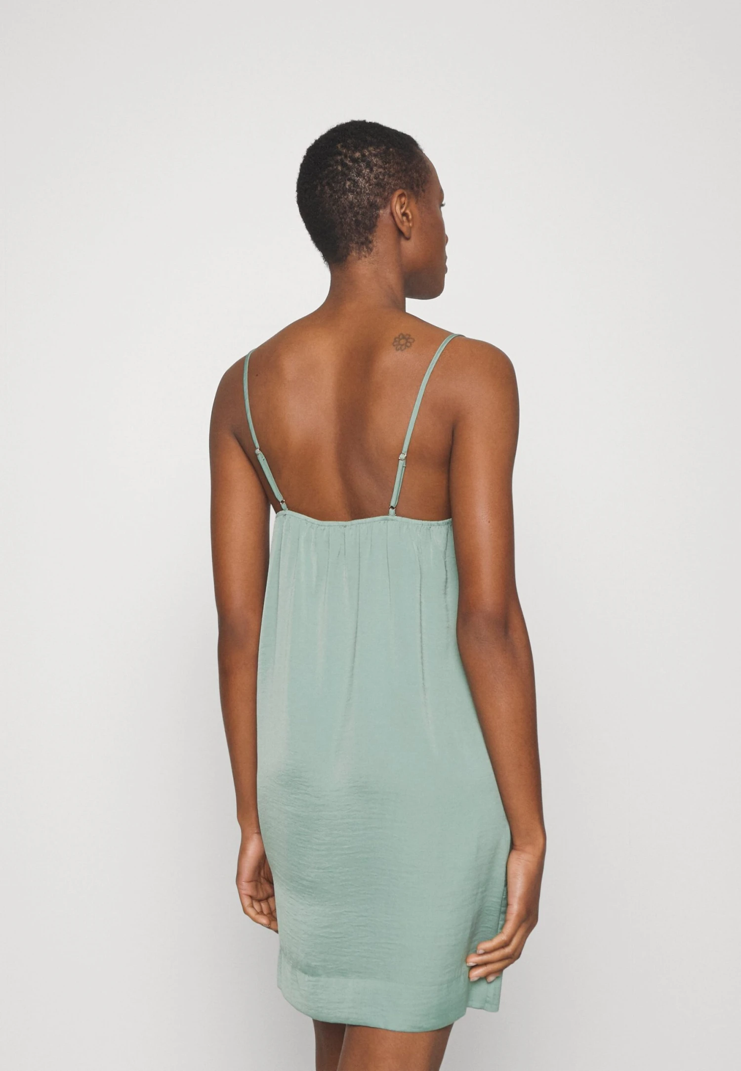 Anna Field Camicia Da NotteGreen Donna Intimo Notte E Loungewear AN681P09O-M11 5 Anna Field Camicia Da NotteGreen Donna Intimo Notte E Loungewear AN681P09O-M11 - immagine 3