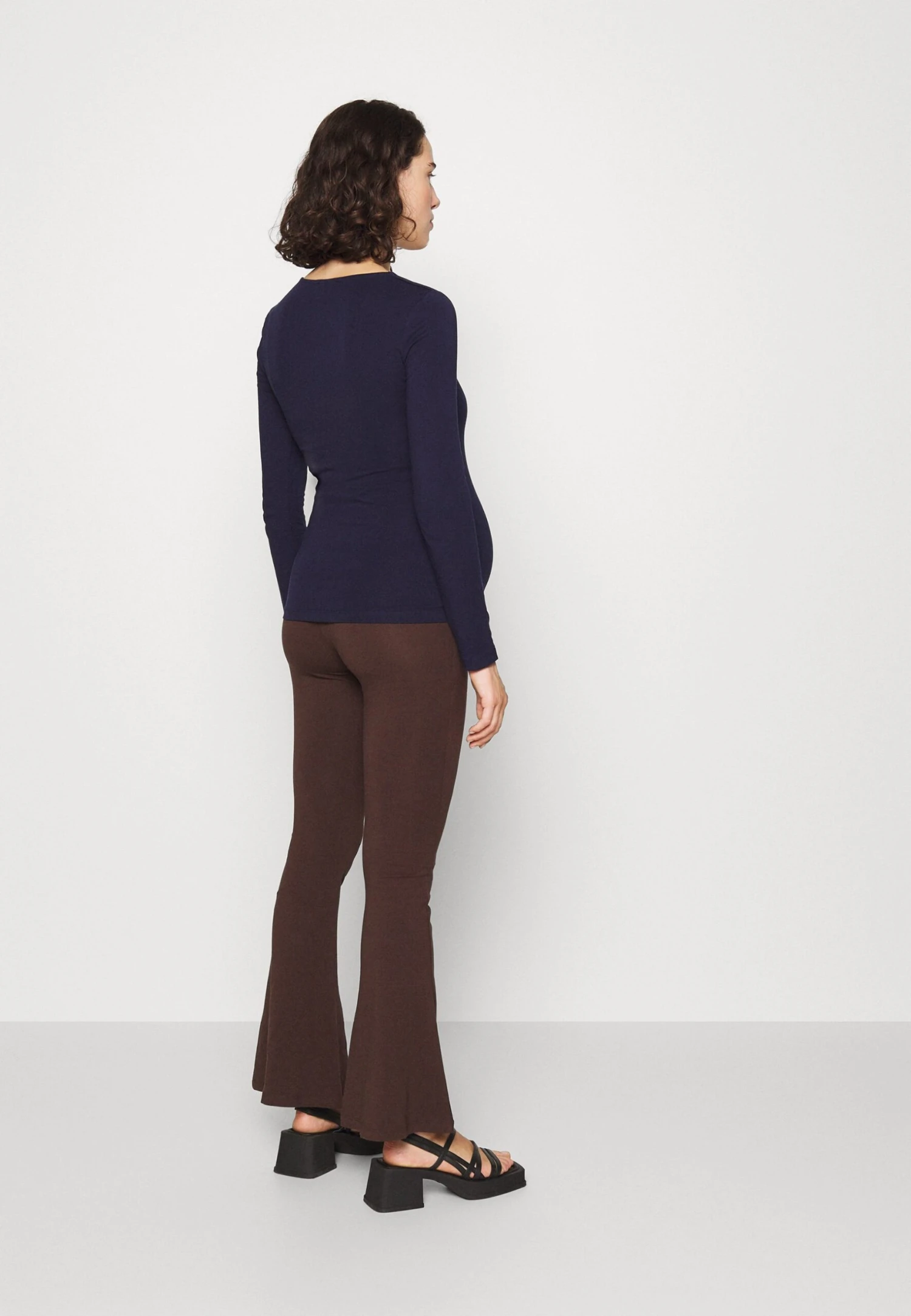 Maglietta A Manica LungaDark Blue Donna T-shirt E Top EX429G06E-K11 5 Maglietta A Manica LungaDark Blue Donna T-shirt E Top EX429G06E-K11 - immagine 3