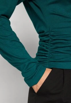 Anna Field Long Sleeve Wrap Blouse With Collar Maglietta A Manica LungaDark Green Donna T-shirt E Top AN621D1A8-M11 17 Anna Field Long Sleeve Wrap Blouse With Collar Maglietta A Manica LungaDark Green Donna T-shirt E Top AN621D1A8-M11 -Anna Field bcf5f8ad33384928beab300fb8c5b390