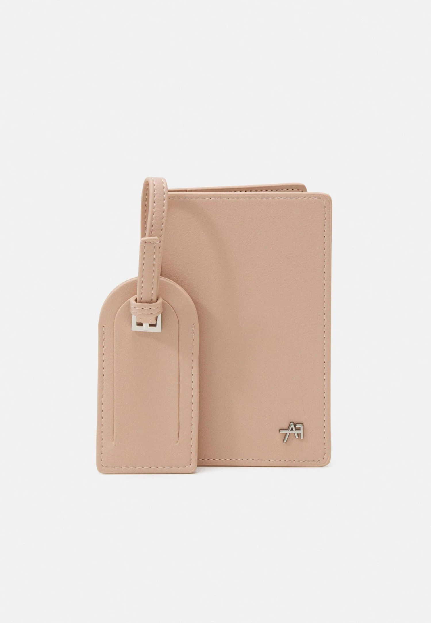 Anna Field Passport Case And Luggage Tag SetCustodia Per PassaportoPink Donna Portafogli E Portachiavi AN651F04H-J11 3 Anna Field Passport Case And Luggage Tag SetCustodia Per PassaportoPink Donna Portafogli E Portachiavi AN651F04H-J11