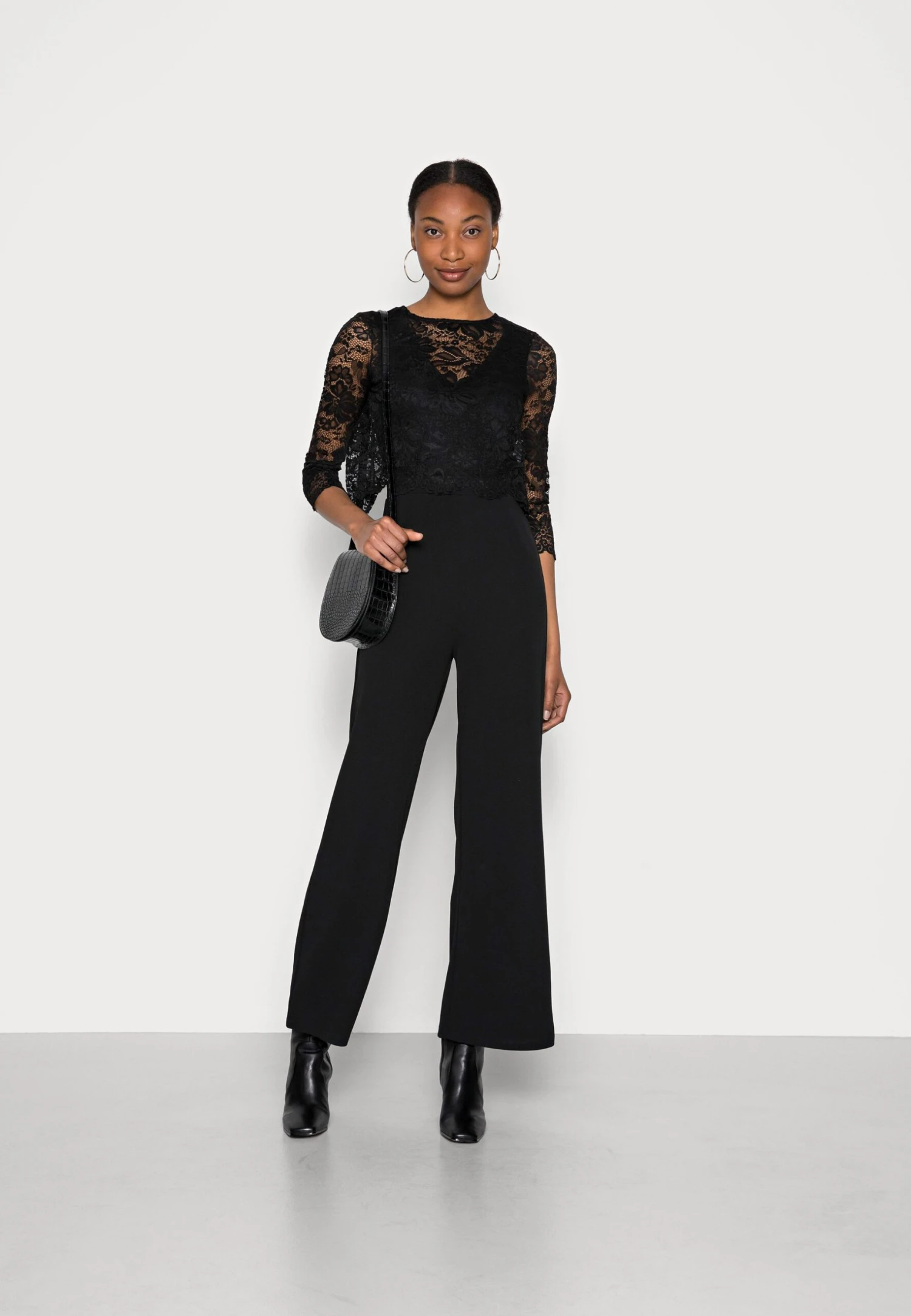 Anna Field Occasion SetDetacheable Lace Top With V Neck Sleeveless JumpsuitTuta JumpsuitBlack Donna Tute Jumpsuit AN621T024-Q11 4 Anna Field Occasion SetDetacheable Lace Top With V Neck Sleeveless JumpsuitTuta JumpsuitBlack Donna Tute Jumpsuit AN621T024-Q11 - immagine 2