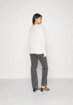 Anna Field Maglione Off-White Donna Maglieria AN621I0J1-A11 10 Anna Field Maglione Off-White Donna Maglieria AN621I0J1-A11 -Anna Field c83754493b8d4c7f99b9da6b6c690fe9