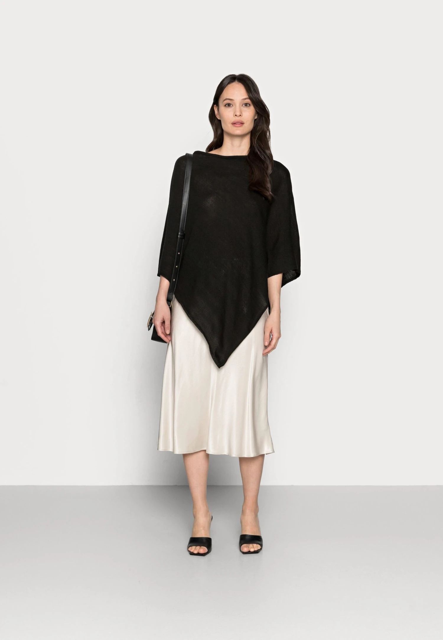 Anna Field MantellaBlack Donna Giacche E Blazer AN651G07J-Q11 4 Anna Field MantellaBlack Donna Giacche E Blazer AN651G07J-Q11 - immagine 2