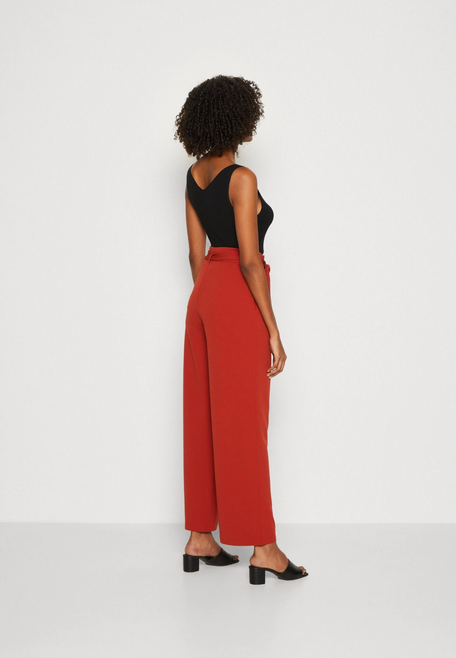 Anna Field PantaloniDark Red Donna Pantaloni AN621A070-G11 5 Anna Field PantaloniDark Red Donna Pantaloni AN621A070-G11 - immagine 3