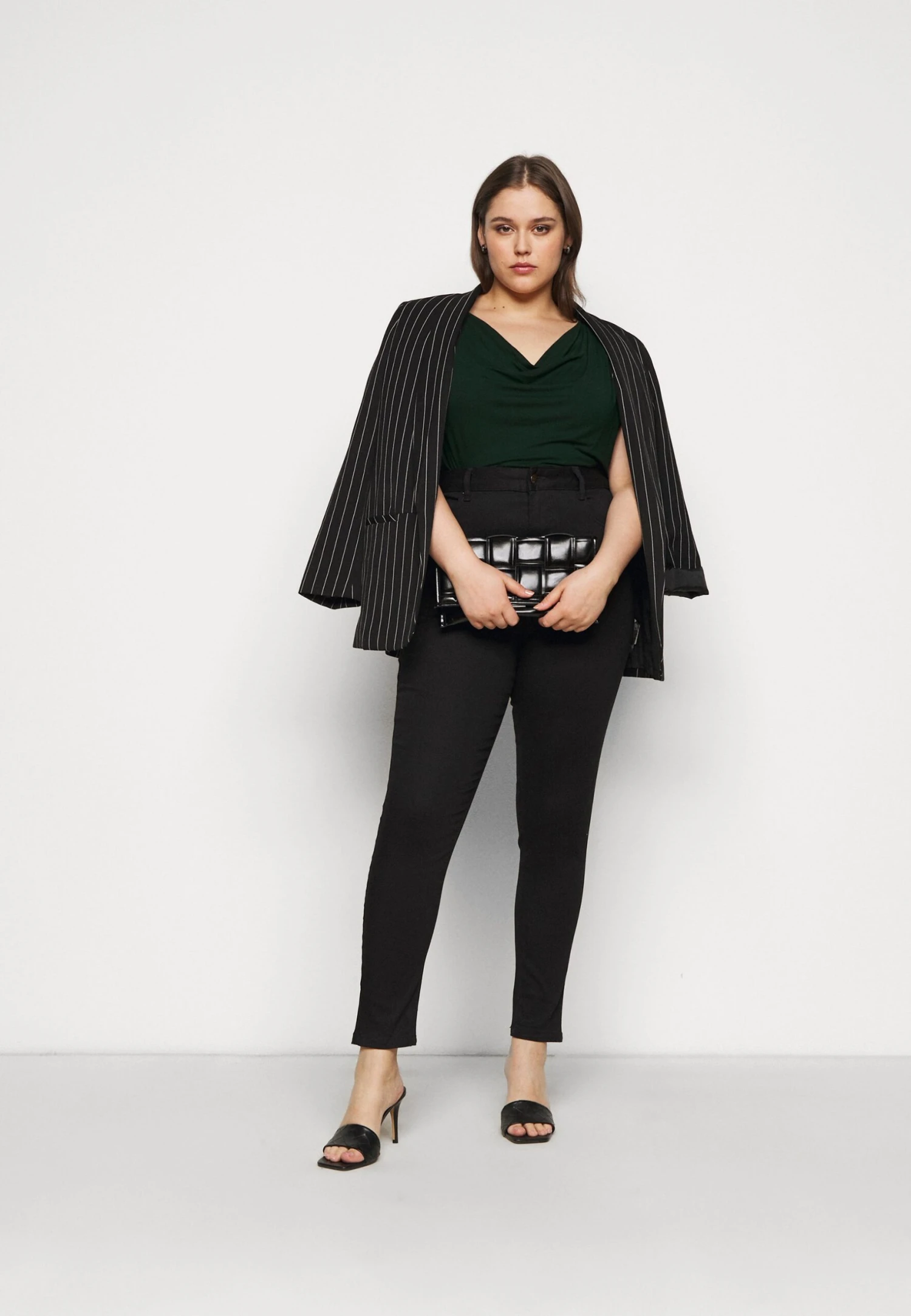 T-Shirt Con StampaDark Green Donna T-shirt E Top AX821D037-M12 4 T-Shirt Con StampaDark Green Donna T-shirt E Top AX821D037-M12 - immagine 2