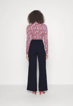 PantaloniDark Blue Donna Pantaloni ANH21A00J-K11 11 PantaloniDark Blue Donna Pantaloni ANH21A00J-K11 -Anna Field df791117617645638027679c4902800b