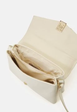 Anna Field Borsa A TracollaOff-White Donna Borse AN651H155-A11 -Anna Field e5e4c2ccba7b42c38ae92062b9f279c9