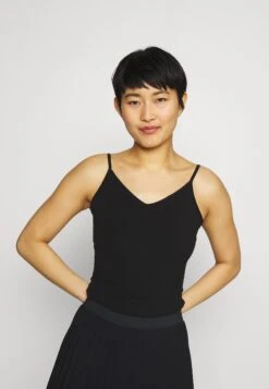 Anna Field 5 PackTopBlack/White/Mottled Light Grey Donna T-shirt E Top AN621D0Y6-Q11 16 Anna Field 5 PackTopBlack/White/Mottled Light Grey Donna T-shirt E Top AN621D0Y6-Q11 -Anna Field f3f0c13bff334751a6350b4d020b9b9f