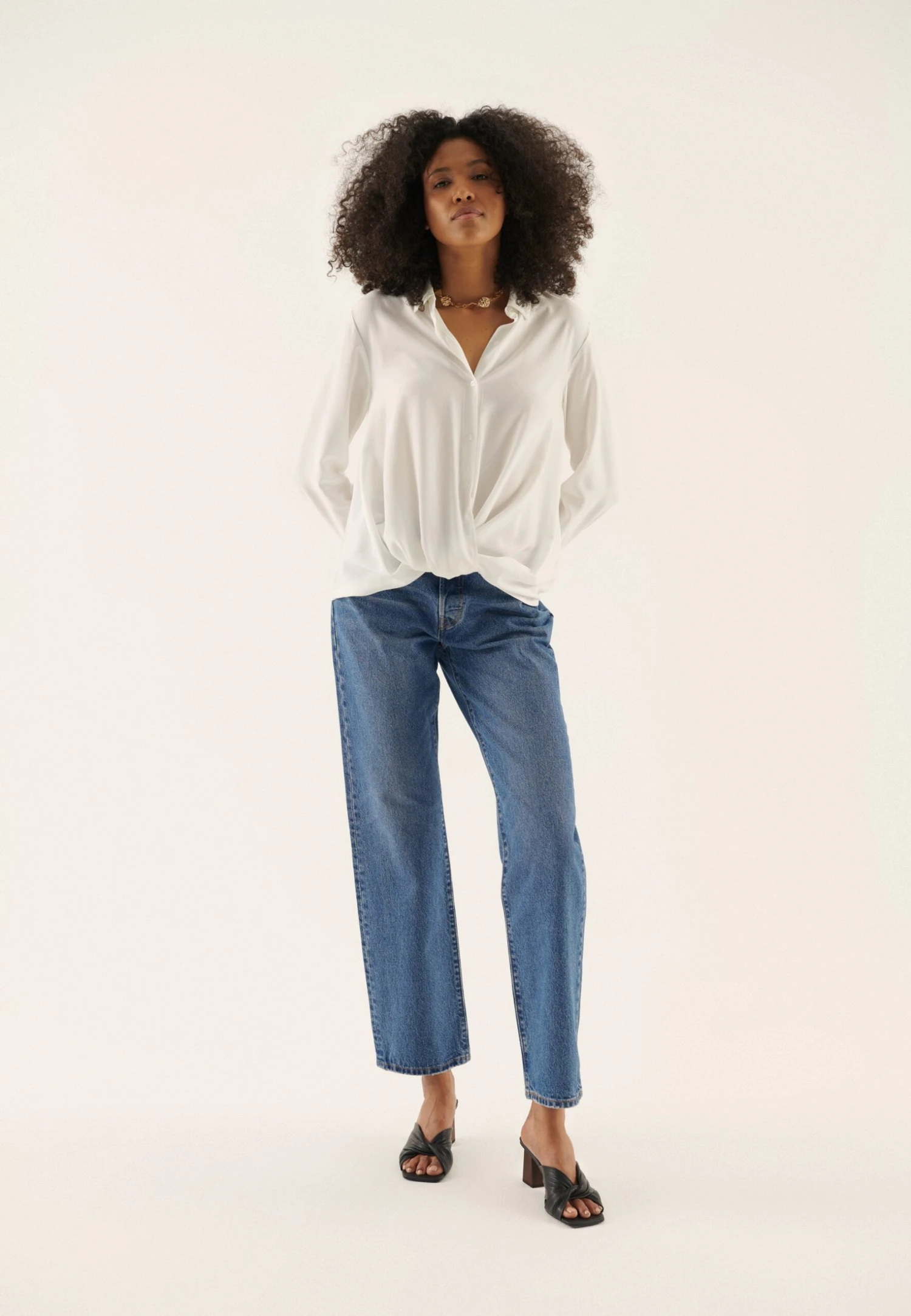 Anna Field CamiciaWhite Donna Camicie E Bluse AN621E0C2-A11 4 Anna Field CamiciaWhite Donna Camicie E Bluse AN621E0C2-A11 - immagine 2